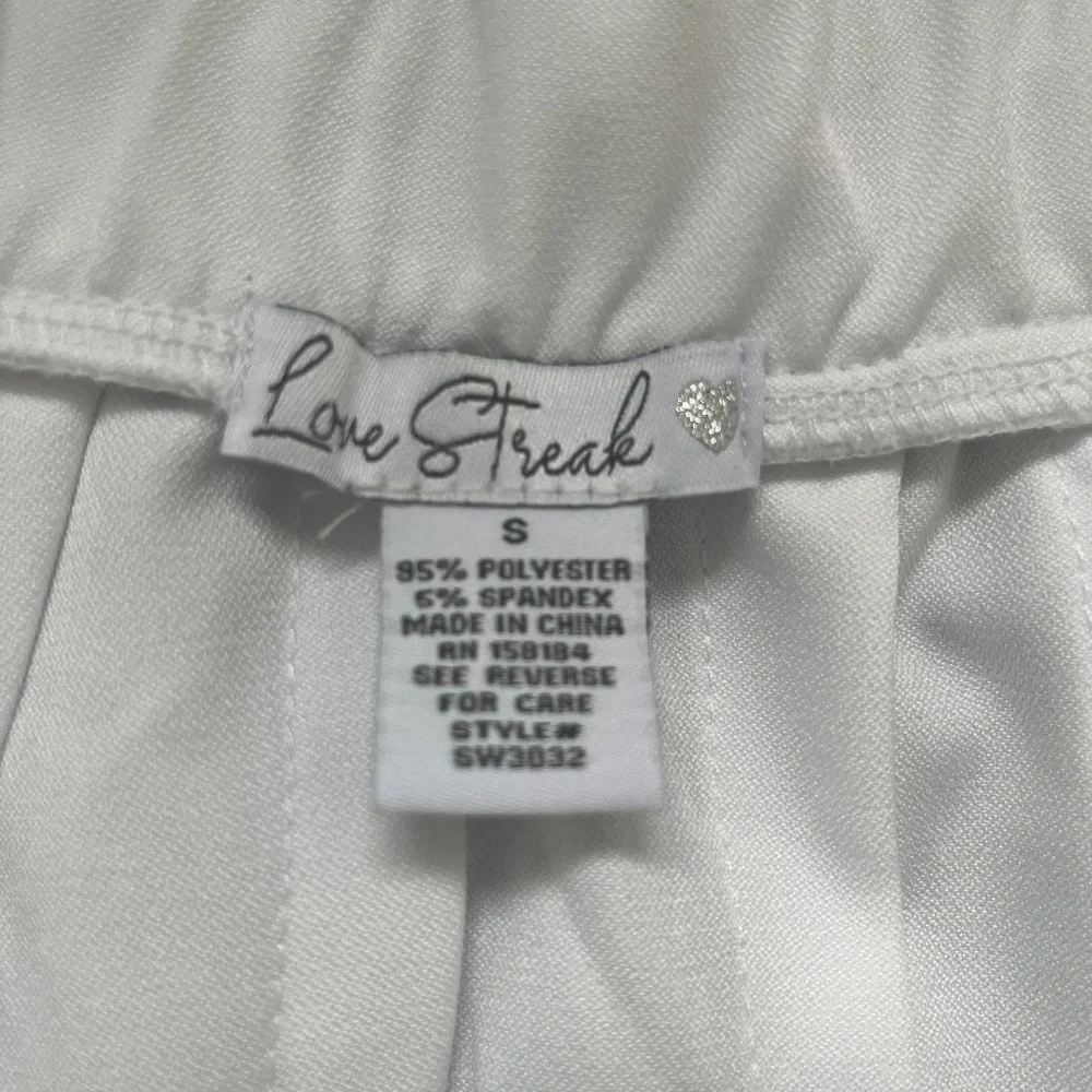 Short White Pleated Skirt S - Picture 5 of 6